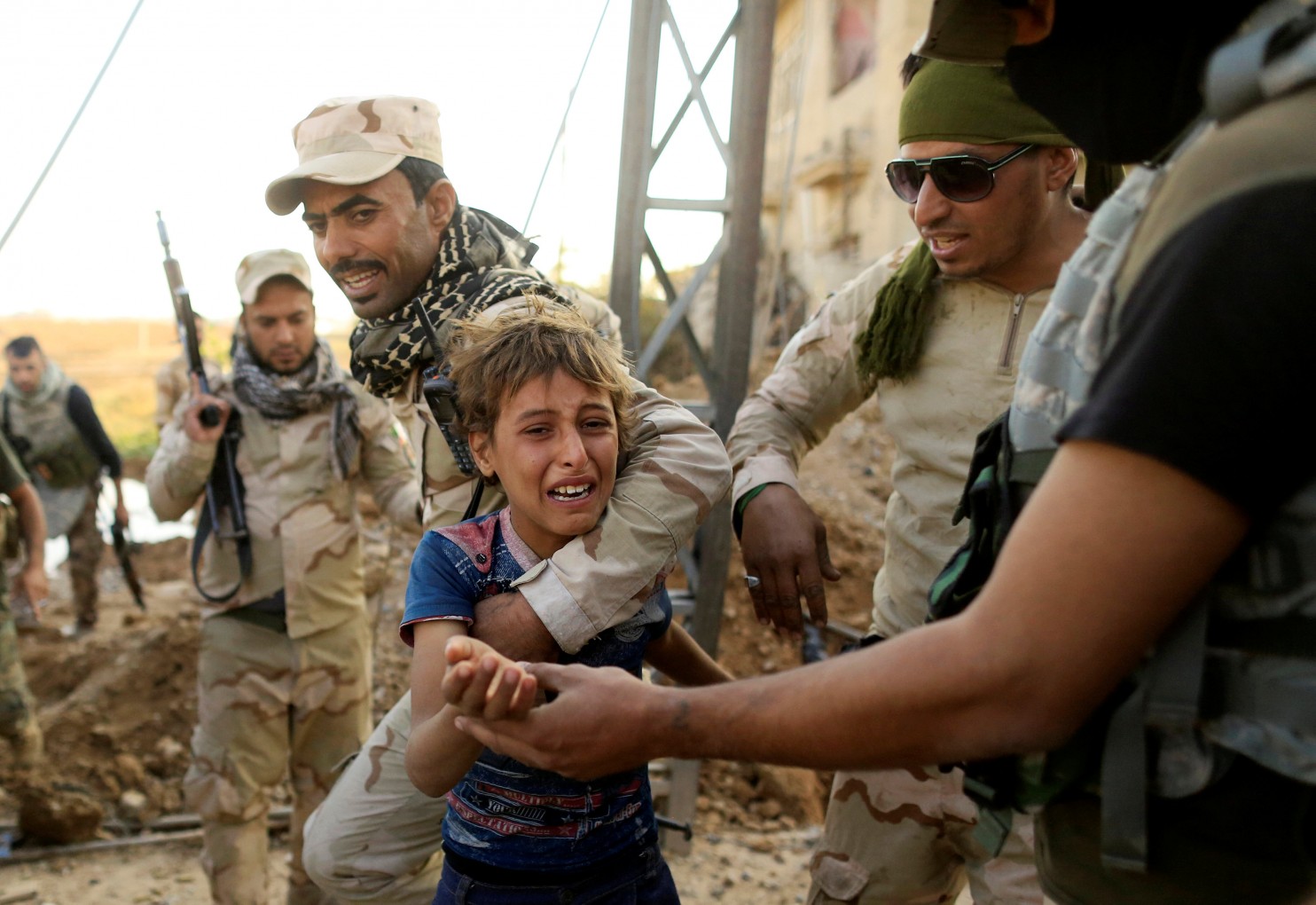 واشینگتن پست: عراق تاکنون چنین نبردی به خود ندیده است + تصاویر