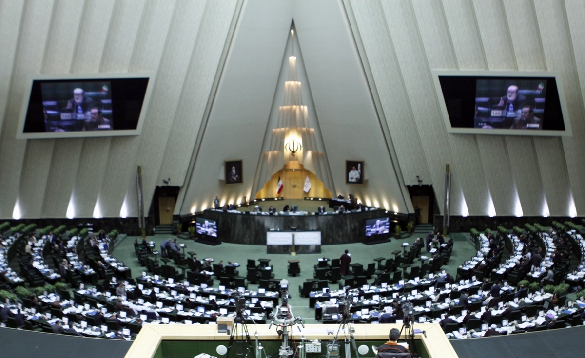 میر حسینی / کلیات لایحه موافقت‌نامه همکاری‌های اقتصادی بین ایران و مجارستان تصویب شد