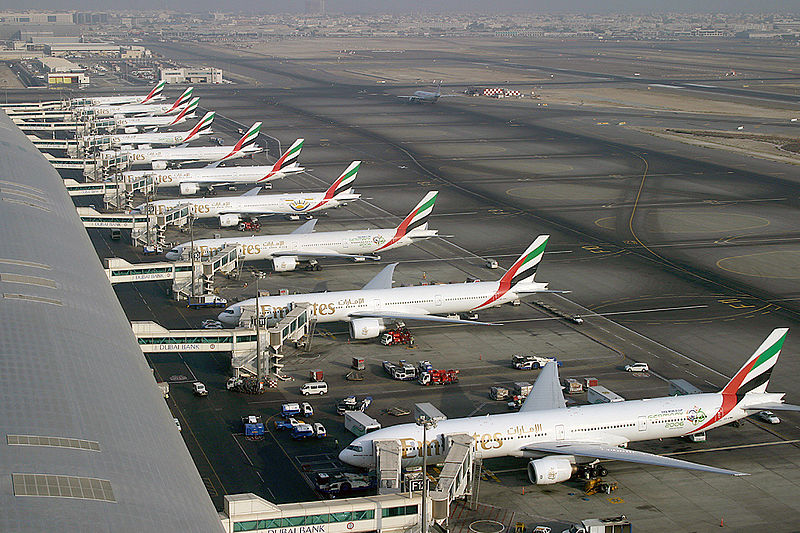 یک پهپاد، فرودگاه دبی را برای مدتی به تعطیلی کشاند