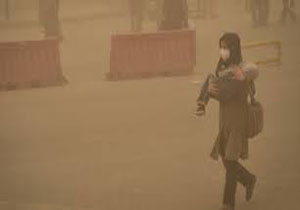 بازار داغ اسپری های تنفسی در خوزستان/ ریه هایی که گرد و غبار اسیدی می بلعند