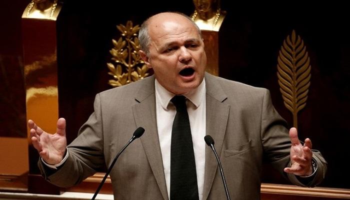 استعفای وزیر کشور فرانسه در پی رسوایی مشاغل جعلی