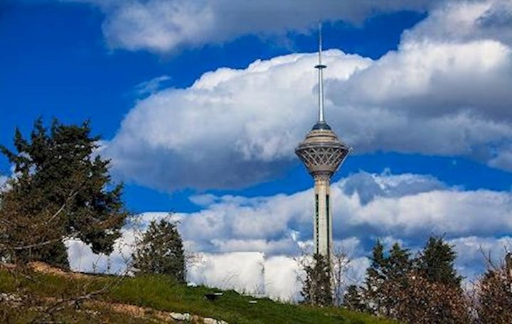 هوای تهران در روز طبیعت در وضعیت پاک است