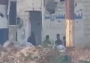 شلیک دقیق تانک سوری تروریست‌های بی‌خبر را به هوا فرستاد + فیلم