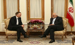 ظریف: روابط ایران با لتونی در تمامی زمینه ها رو به جلو و پیشرفت است