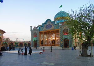 بازدید بیش از ۷۰۰ هزار گردشگر از اماکن مذهبی