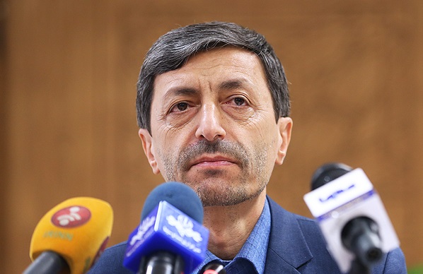 پرویز فتاح رسما از نامزدی در انتخابات کناره‌گیری کرد