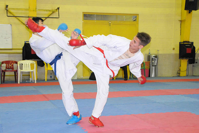 کاراته کای کرمانی نایب قهرمان رقابت های قهرمانی کشور