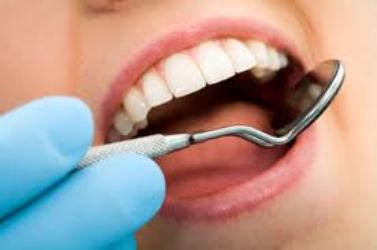 ارائه خدمات تعدادی از دندانپزشکان به رفسنجان و انار