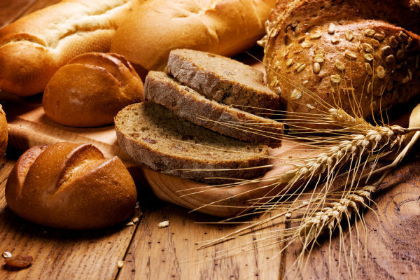 دو نرخی شدن نان عاملی برای ایجاد رانت/ تولید نان صنعتی در کشور شناسنامه دار شود
