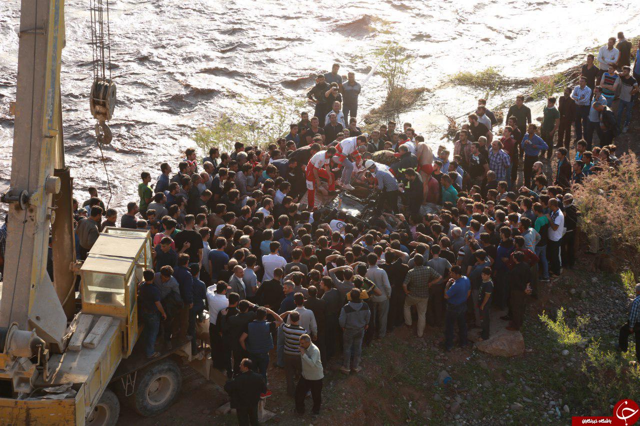 سقوط پاترول به داخل رودخانه جان یک نفر را گرفت + فیلم و تصاویر