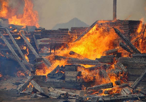آتش سوزی در کارخانه‌ای در شرق روسیه ۱۰ کشته برجا گذاشت