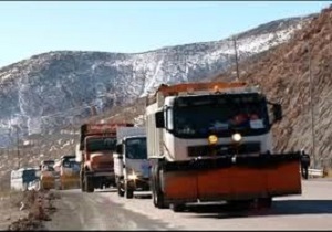 استقرار 20 دستگاه خودروی راهداری در جاده های تویسرکان