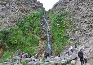 ثبت سالانه 2 میلیون سفر گردشگران در فصل بهار برای استان اردبیل