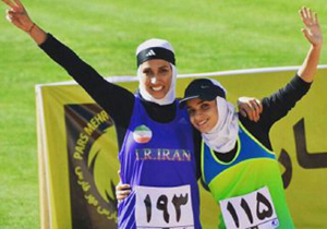 نشان نقره دونده فارس در مسابقات داخل سالن آسیا