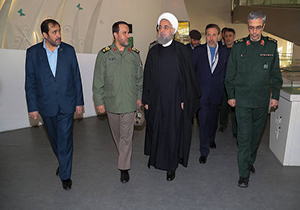 روحانی: تا روزی که تهدید علیه ما وجود دارد باید قدرت دفاعی‌مان را تقویت کنیم + فیلم