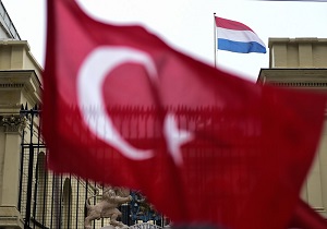 هلند به طور رسمی سفیر خود را از ترکیه خارج کرد