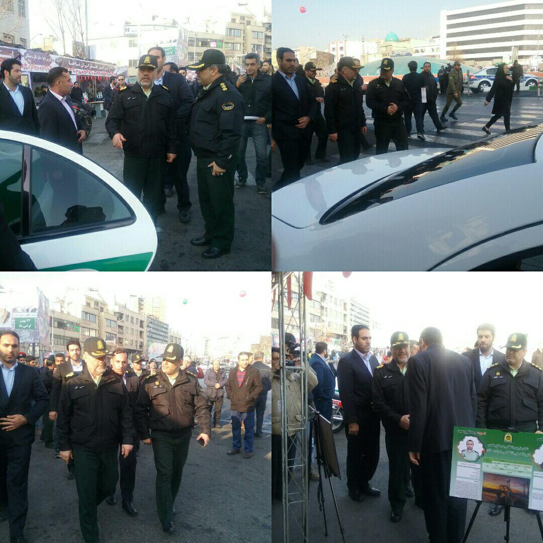 حضور سردار رحیمی در راهپیمایی 22 بهمن حضور سردار رحیمی در راهپیمایی 22 بهمن