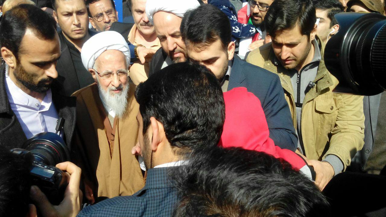 حضور مراجع عظام تقلید در راهپیمایی ۲۲ بهمن قم+تصاویر
