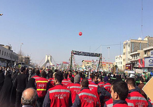 حضور نیروهای آتش نشانی در راهپیمایی 22 بهمن