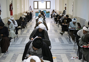 برگزاری آزمون موسسه آموزشی- پژوهشی امام خمینی (ره) در شیراز