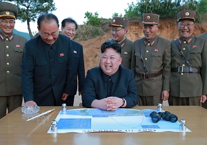 رئیس سیا: کره شمالی تا چند ماه دیگر به توانایی حمله هسته‌ای به آمریکا دست می‌یابد