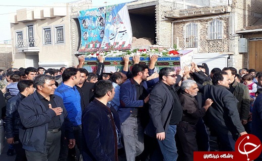 خاکسپاری پیکر دو شهید گمنام در مبارکه بافق