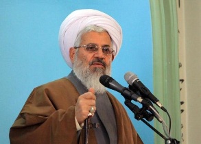 انقلاب اسلامی ایران بزرگترین انقلاب تاریخی و دینی است
