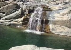 آبشار زیبای روستای نزگ + فیلم