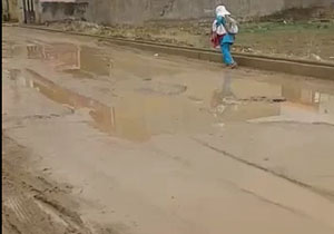 وضعیت اسفناک خیابان‌های خرم‌آباد بعد از بارندگی + فیلم
