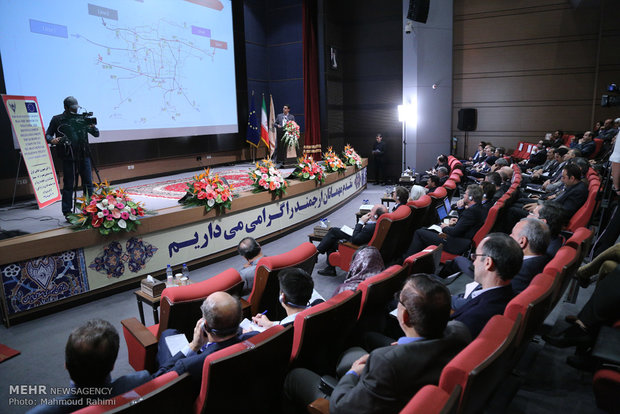 اشتغال جهشی نیازمندICT است/ کنفرانس برق ایران می تواند نقشه راه صنعت و دانشگاه را ترسیم کند