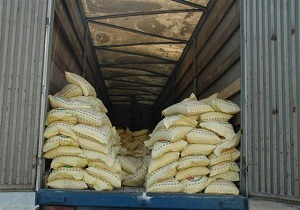کشف محموله 132 تنی برنج قاچاق در بندرعباس