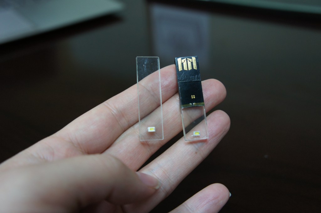 تولید USB شفاف؛ تحولی دیگر در دنیای فناوری+ فیلم