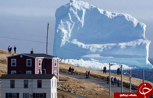 کوه یخی غول پیکر در ساحل کانادا‎+تصاویر