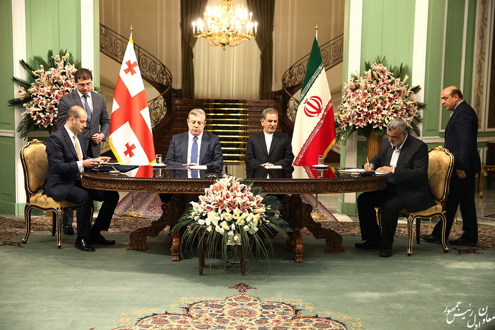 سفر نخست وزیر گرجستان نقطه عطفی در توسعه روابط تهران ـ تفلیس است