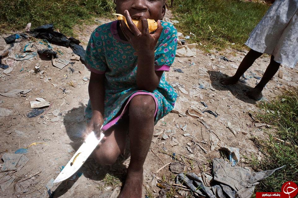 رسمی عجیب در میان مردم هائیتی + تصاویر