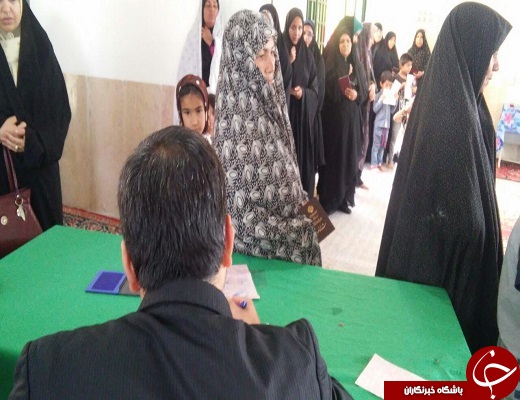 همبستگی مردم استان یزد در جشن باشکوه انتخابات با حضور حداکثری+تصویر