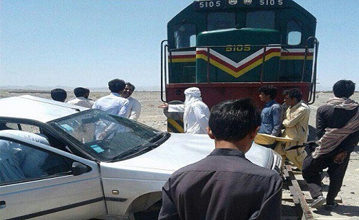 عدم نصب علائم در مسیر راه آهن میرجاوه حادثه آفرید+ تصاویر
