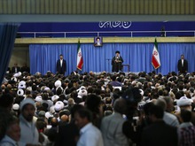 بیانات رهبر معظم انقلاب را در استانه 28امین سالگرد رحلت امام خمینی درباره بد عهدی آمریکایی ها را در ایمن گزارش می خوانید