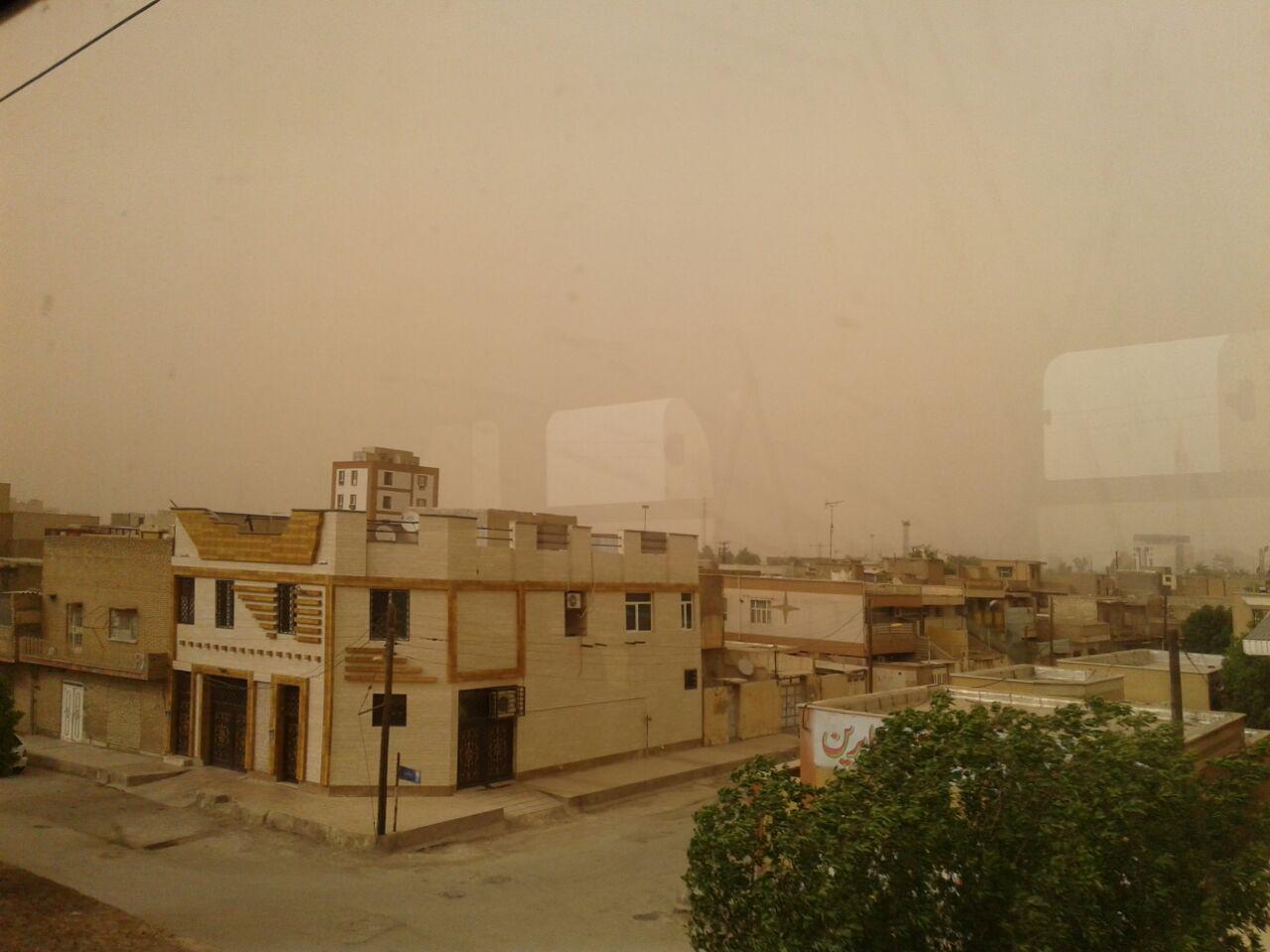 جولان گرد و غبار و تندباد در خوزستان