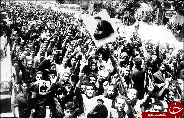 گزارش تصویری از عکس‌های کمتر دیده شده قیام خونین 15 خرداد