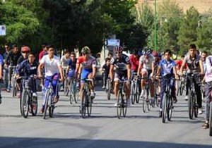 مربی روانشناس گیلانی در تیم ملی دوچرخه سواری