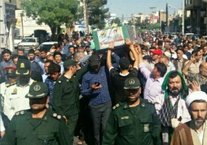 تشییع پیکر شهید مدافع حرم در ساوه