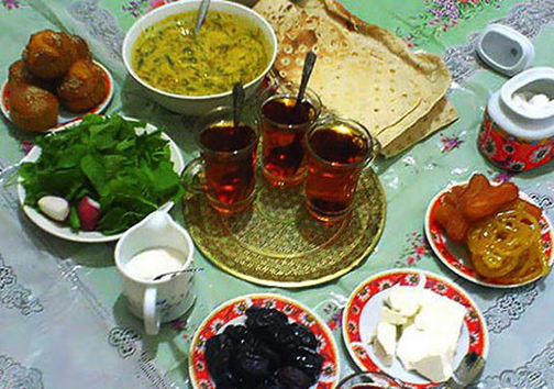 با این غذا‌ها در ماه رمضان تشنه‌تر می‌شوید.