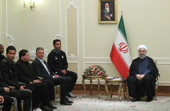 کی‌روش و اعضای تیم ملی فوتبال به دیدار روحانی رفتند+ تصاویر