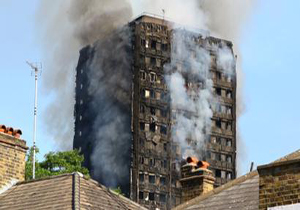 مقایسه آتش‌سوزی پلاسکو و برج گرنفل لندن توسط رسانه دولتی انگلیس + فیلم
