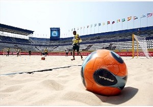 قضاوت داوران فوتبال ساحلی استان در رقابت های کشوری