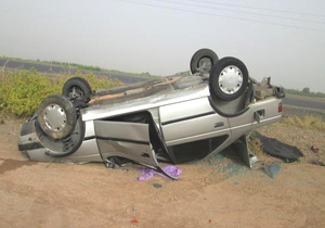 واژگونی خودرو پژو 405 در جاده بافت-یزد