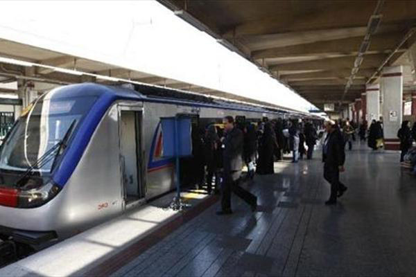 سرویس دهی خط ۵ مترو تهران طبق برنامه انجام می‌شود