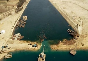 تکذیب منع تردد کشتی‌های قطری از کانال سوئز
