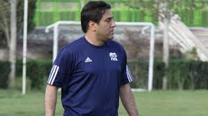 پیروانی: فرهنگ فوتبال عربی در ایران نهادینه شده است/ اگر همه بازیکنان به اردوی امیدها نیایند، تیم دوم می سازیم